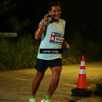 Runner Photo 8438392