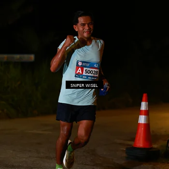 Runner Photo 8438394