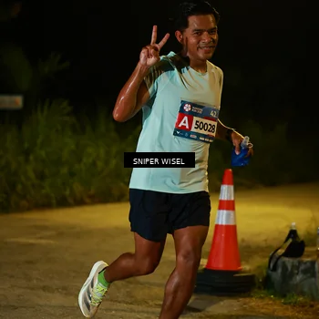 Runner Photo 8438401