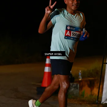 Runner Photo 8438410