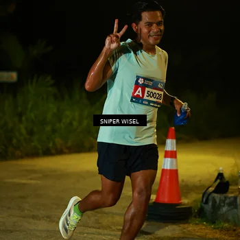 Runner Photo 8438411