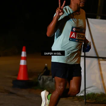 Runner Photo 8438416