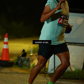 Runner Photo 8438419