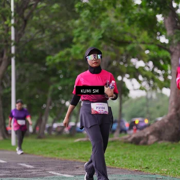 Runner Photo 8438476