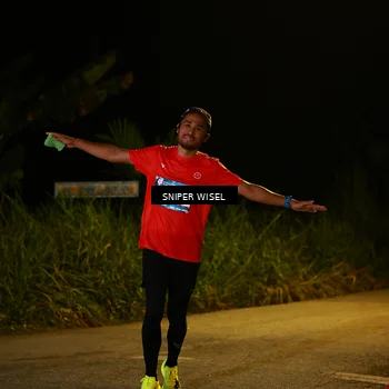 Runner Photo 8438500