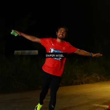 Runner Photo 8438511
