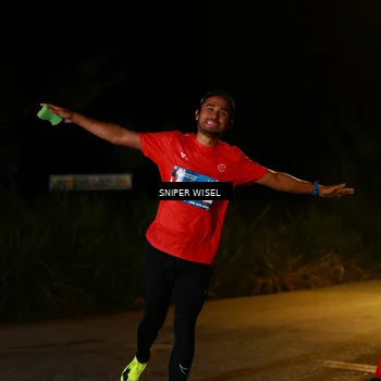 Runner Photo 8438512