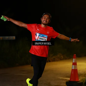 Runner Photo 8438525