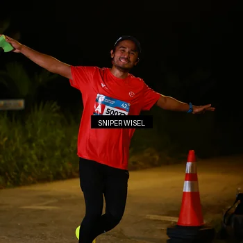 Runner Photo 8438531