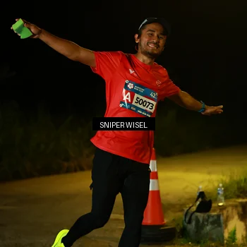 Runner Photo 8438542