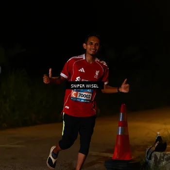 Runner Photo 8438563