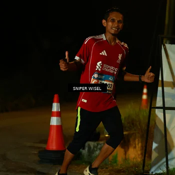 Runner Photo 8438583