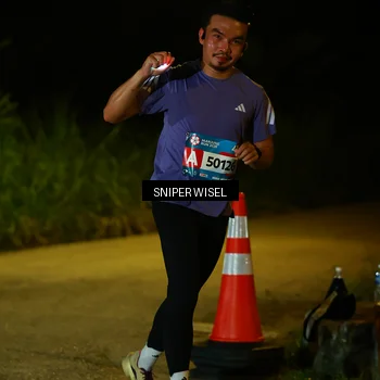 Runner Photo 8438617