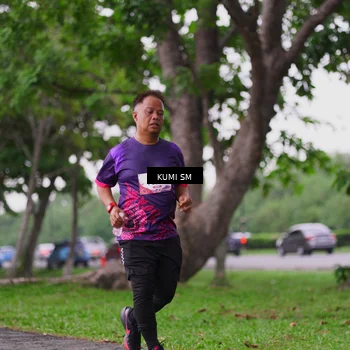 Runner Photo 8438673