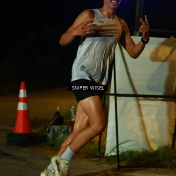 Runner Photo 8438709