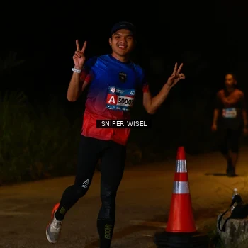 Runner Photo 8438734