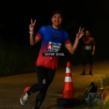 Runner Photo 8438744
