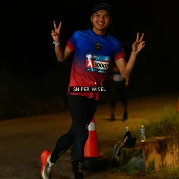 Runner Photo 8438751
