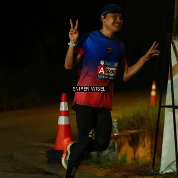 Runner Photo 8438757