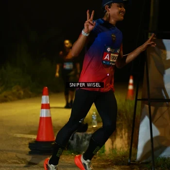 Runner Photo 8438762