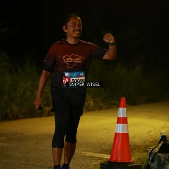 Runner Photo 8438771