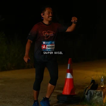 Runner Photo 8438787