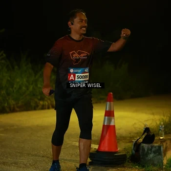 Runner Photo 8438794