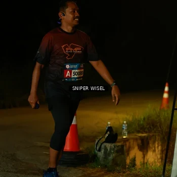 Runner Photo 8438813