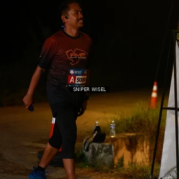 Runner Photo 8438817