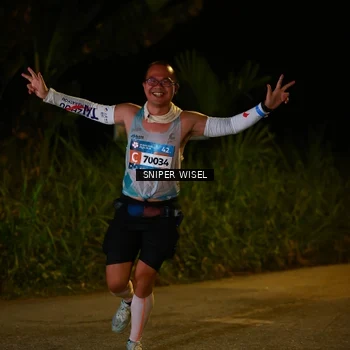 Runner Photo 8438837