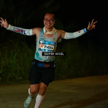 Runner Photo 8438859