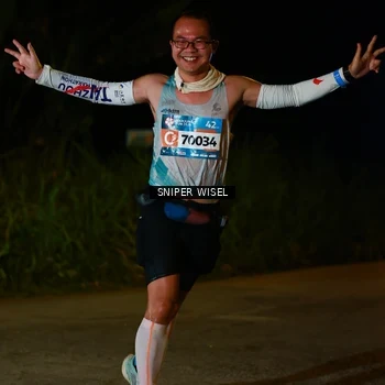 Runner Photo 8438872