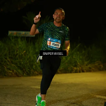 Runner Photo 8438955