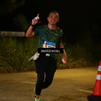 Runner Photo 8438963