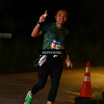 Runner Photo 8438981