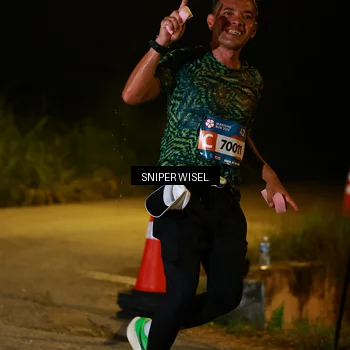 Runner Photo 8438990