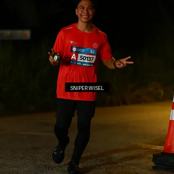 Runner Photo 8439008