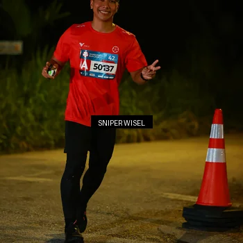 Runner Photo 8439018
