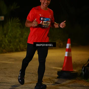 Runner Photo 8439040