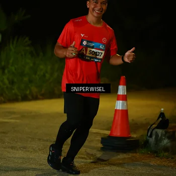 Runner Photo 8439047