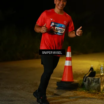 Runner Photo 8439048