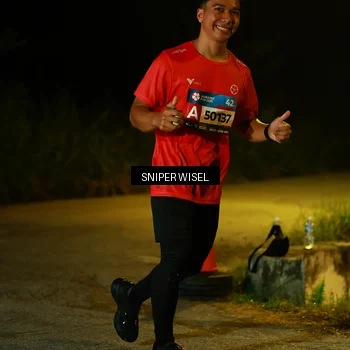 Runner Photo 8439057