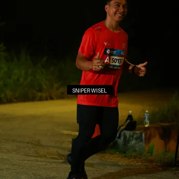Runner Photo 8439059