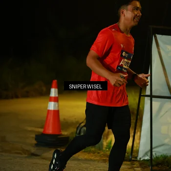 Runner Photo 8439074