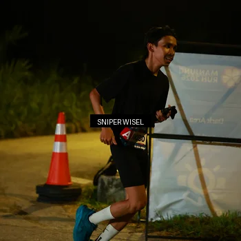 Runner Photo 8439173