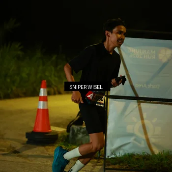 Runner Photo 8439176