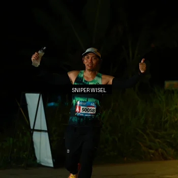 Runner Photo 8439222