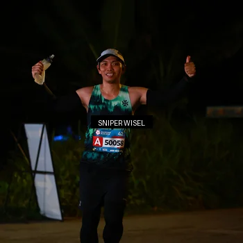 Runner Photo 8439226