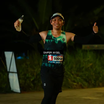 Runner Photo 8439243