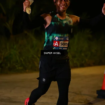 Runner Photo 8439266